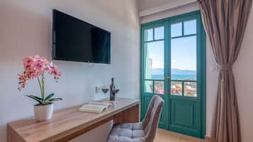 Double Room, Sea View | Free minibar, in-room safe, desk, laptop workspace