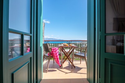 Kaliviani Traditional Hotel
