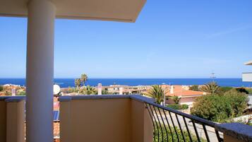 Căn hộ, 1 phòng ngủ | Ban công