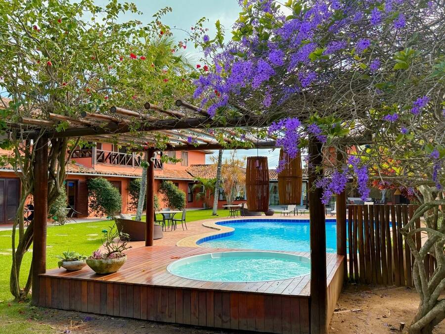 2 outdoor pools, sun loungers