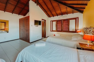 Minibar, WiFi (free), bed sheets
