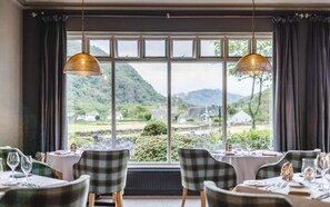 Breakfast and dinner served - Borrowdale Gates Hotel (Keswick)