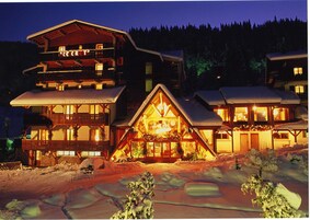 Front of property – evening/night