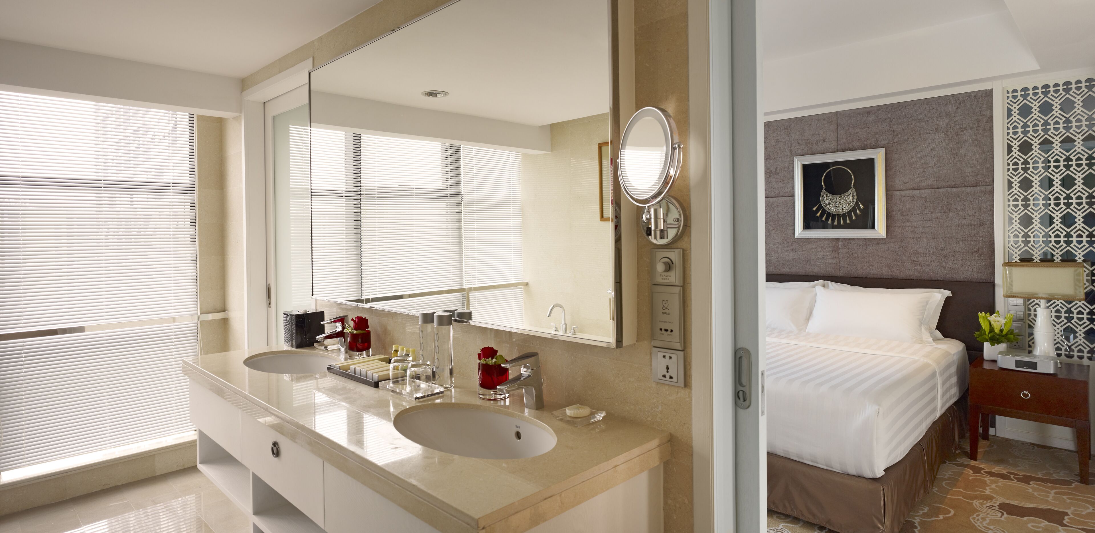 separate bathtub and shower, deep-soaking bathtub, rainfall showerhead