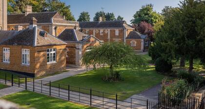 Rushton Hall Hotel & SPA