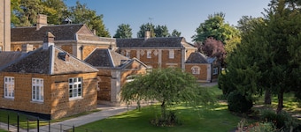 Rushton Hall Hotel & SPA