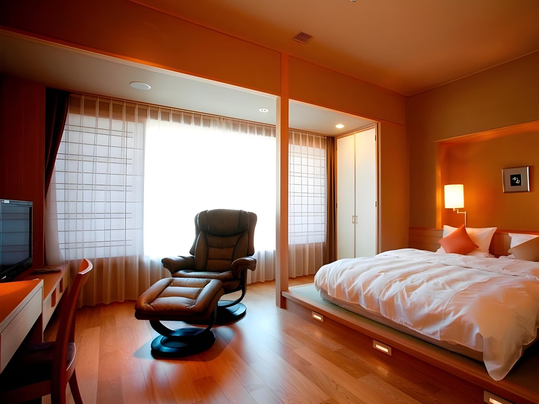 Cribs/infant beds, Internet