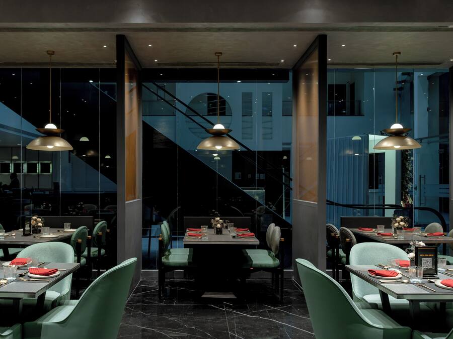 Café da manhã, almoço e jantar; culinária vegetariana