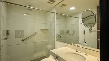 Shower, free toiletries, hair dryer, towels