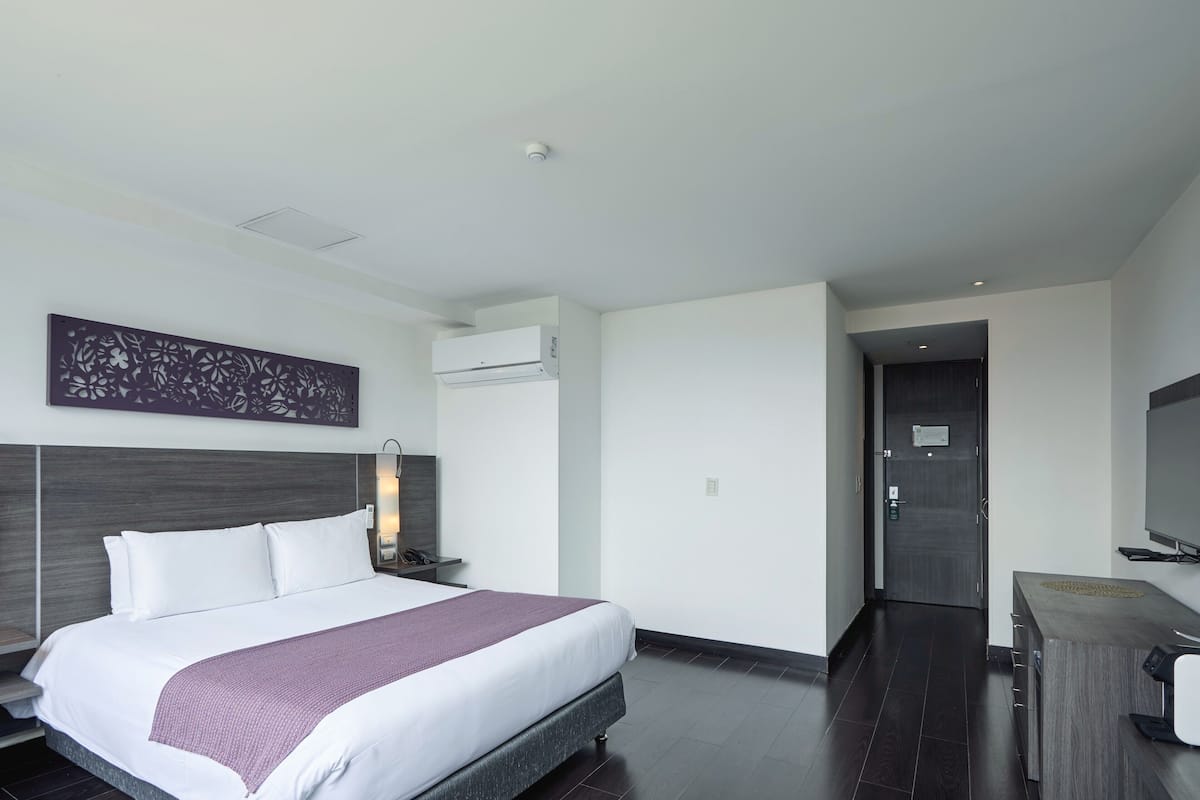 Ropa de cama de alta calidad y minibar