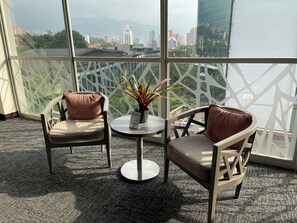 City view from property - Hotel BH El Poblado (Medellín)