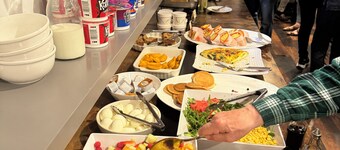 เดอะลอดจ์ เรดฮุก