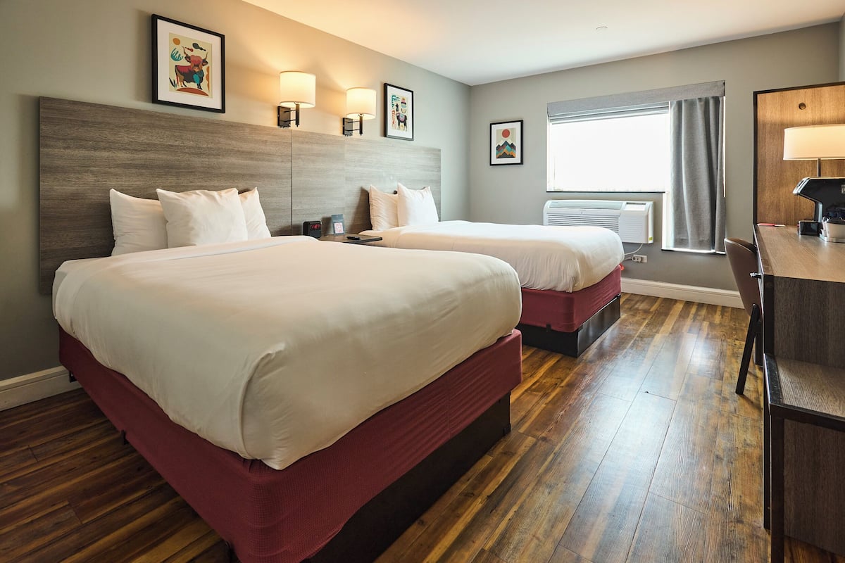 Standard Room, 2 Double Beds