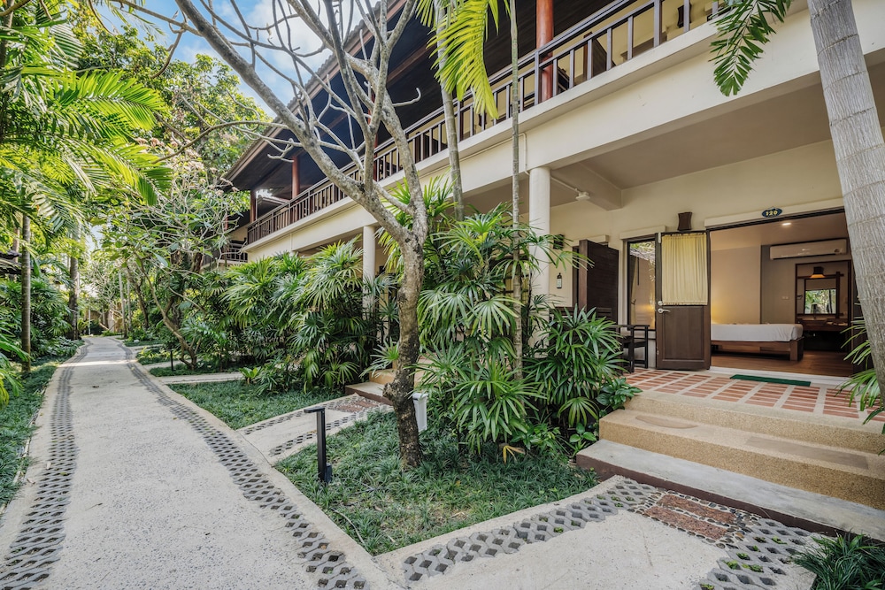 Baan Chaweng Beach Resort and Spa by null