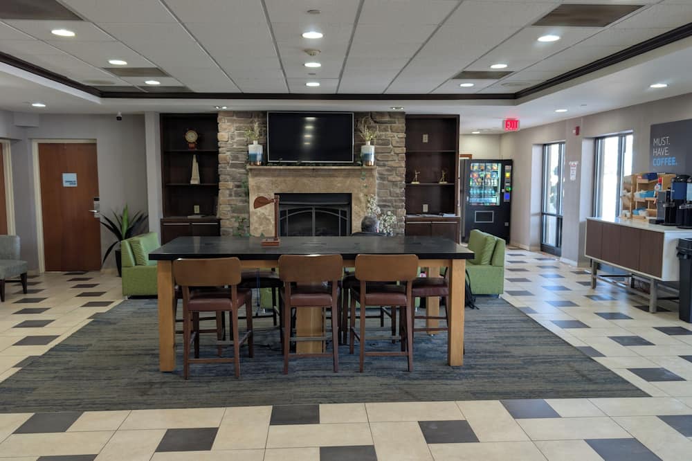 Harbor Pointe Inn PHL Airport