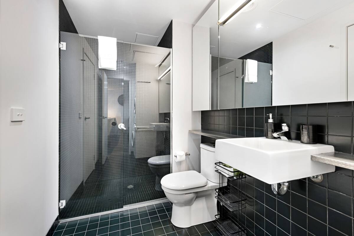 premium two bedroom apartment | bathroom | free toiletries, hair dryer, towels