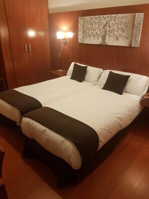 Standard Double or Twin Room (Parking included)