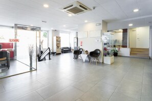 Lobby - Hotel Familia Conde (Huelva)