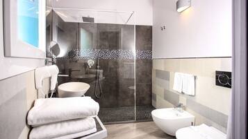 Junior Room (Prime) | Bathroom | Shower, free toiletries, hair dryer, slippers