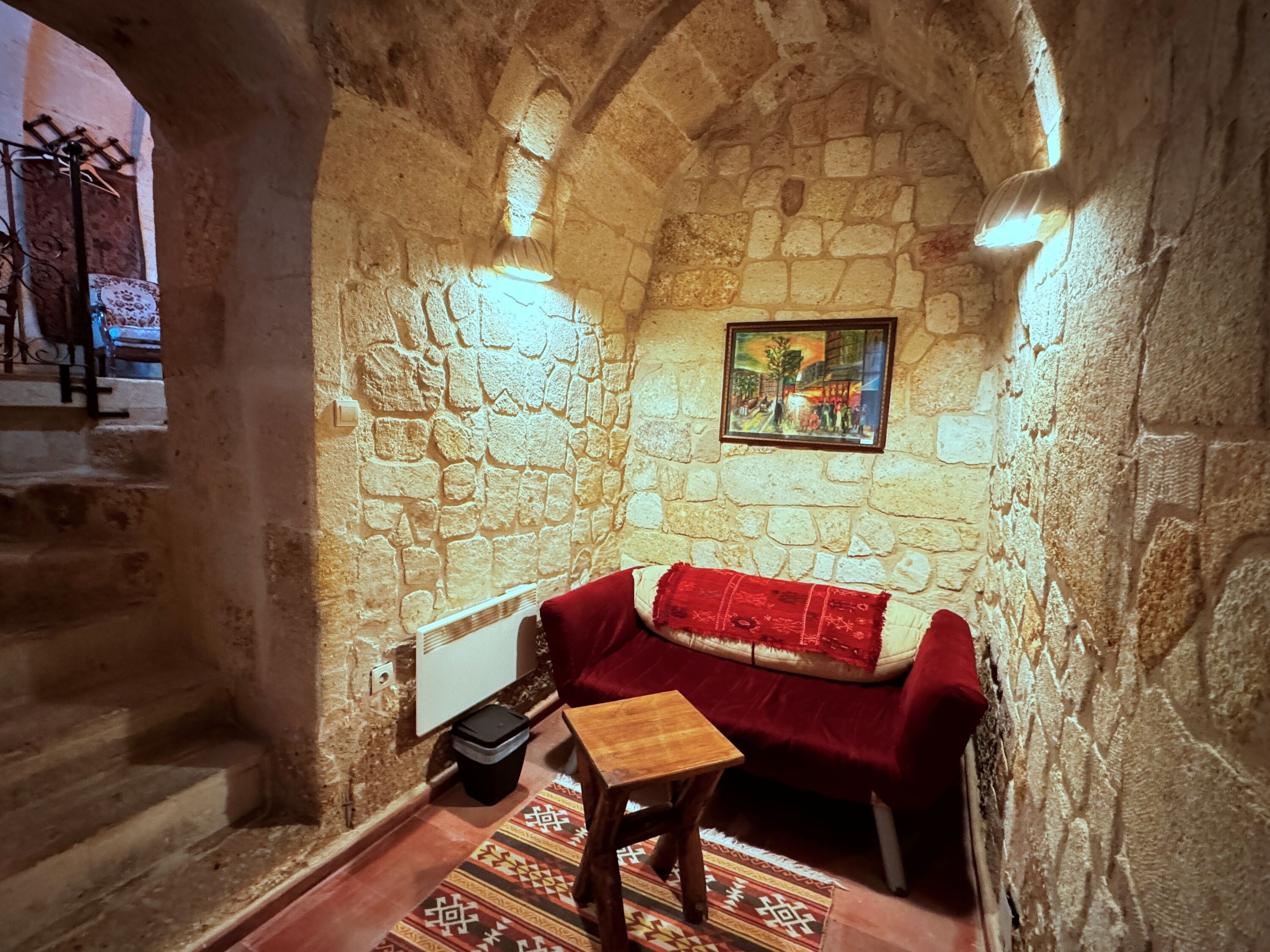 deluxe suite | 2 bedrooms, minibar, individually decorated, individually furnished