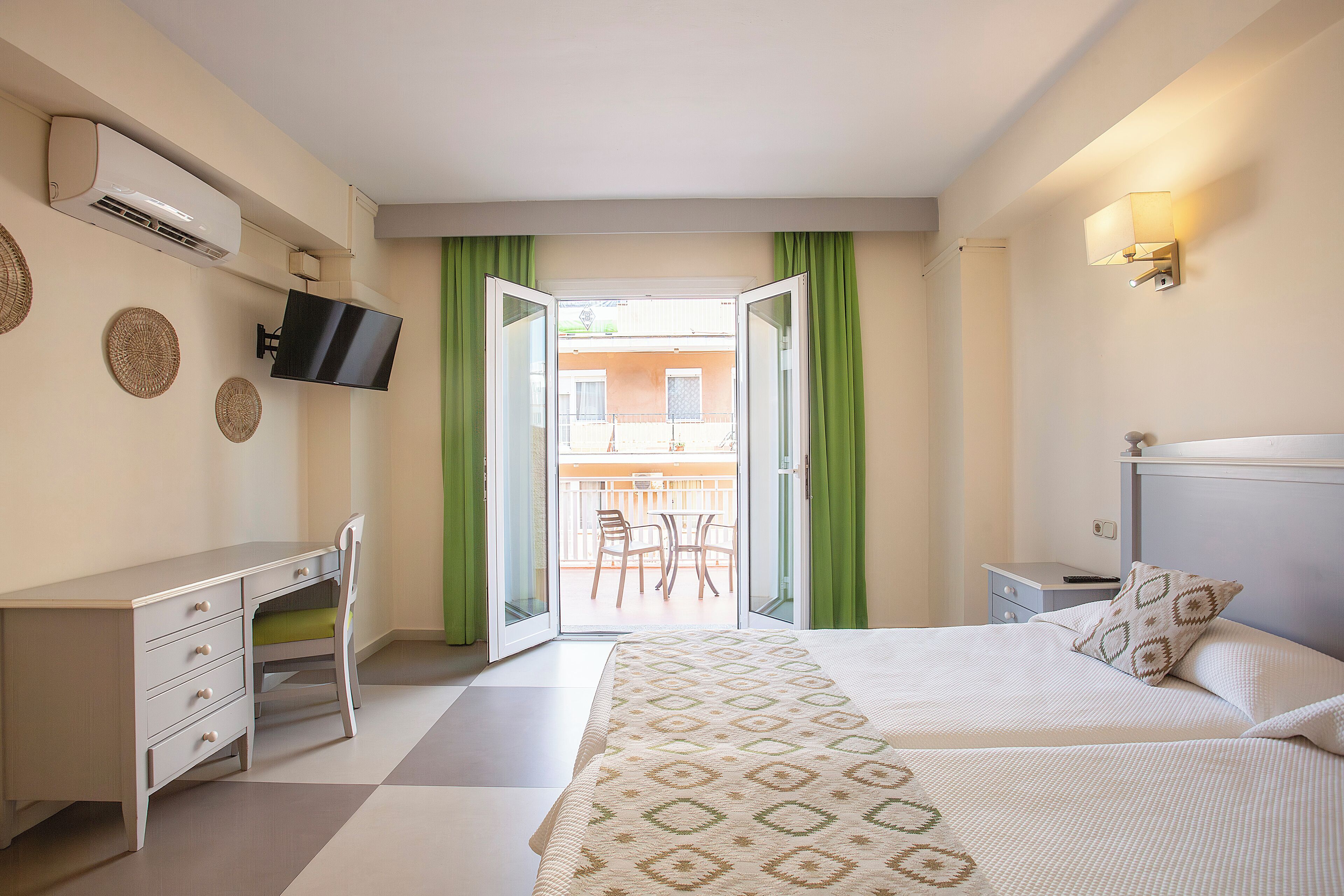 Photo - Hotel Playa Sol