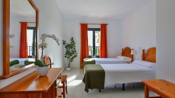 1 chambre, matelas Select Comfort, coffres-forts dans les chambres