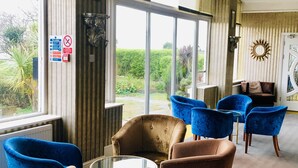 Unclassified image, 3 of 114, button - Ocean View Hotel (Bournemouth)