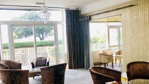 Unclassified image, 5 of 114, button - Ocean View Hotel (Bournemouth)