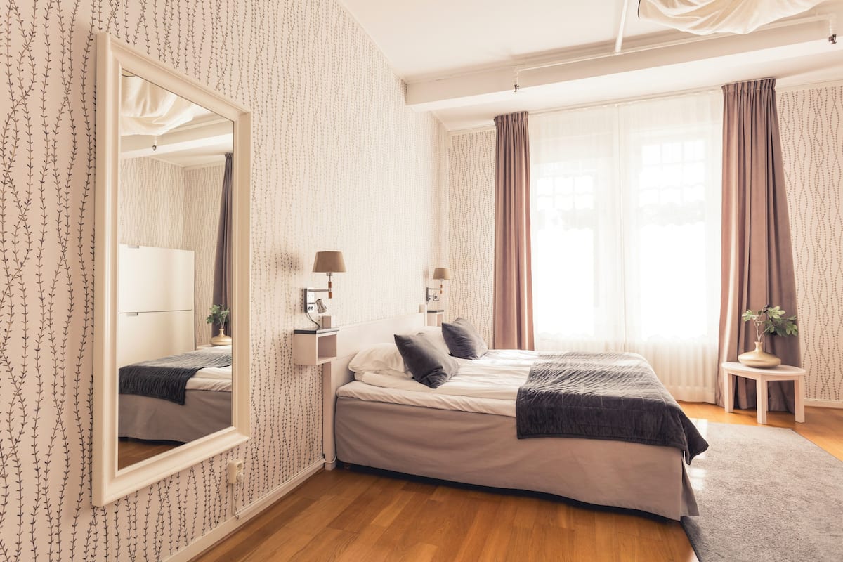 Habitación doble familiar | 1 habitación, muebles diferentes, escritorio y wifi gratis