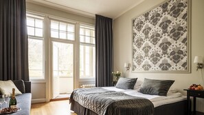 Signature Double Room | 1 bedroom, individually furnished, desk, free WiFi - Mössebergs Kurort (Falkoping)