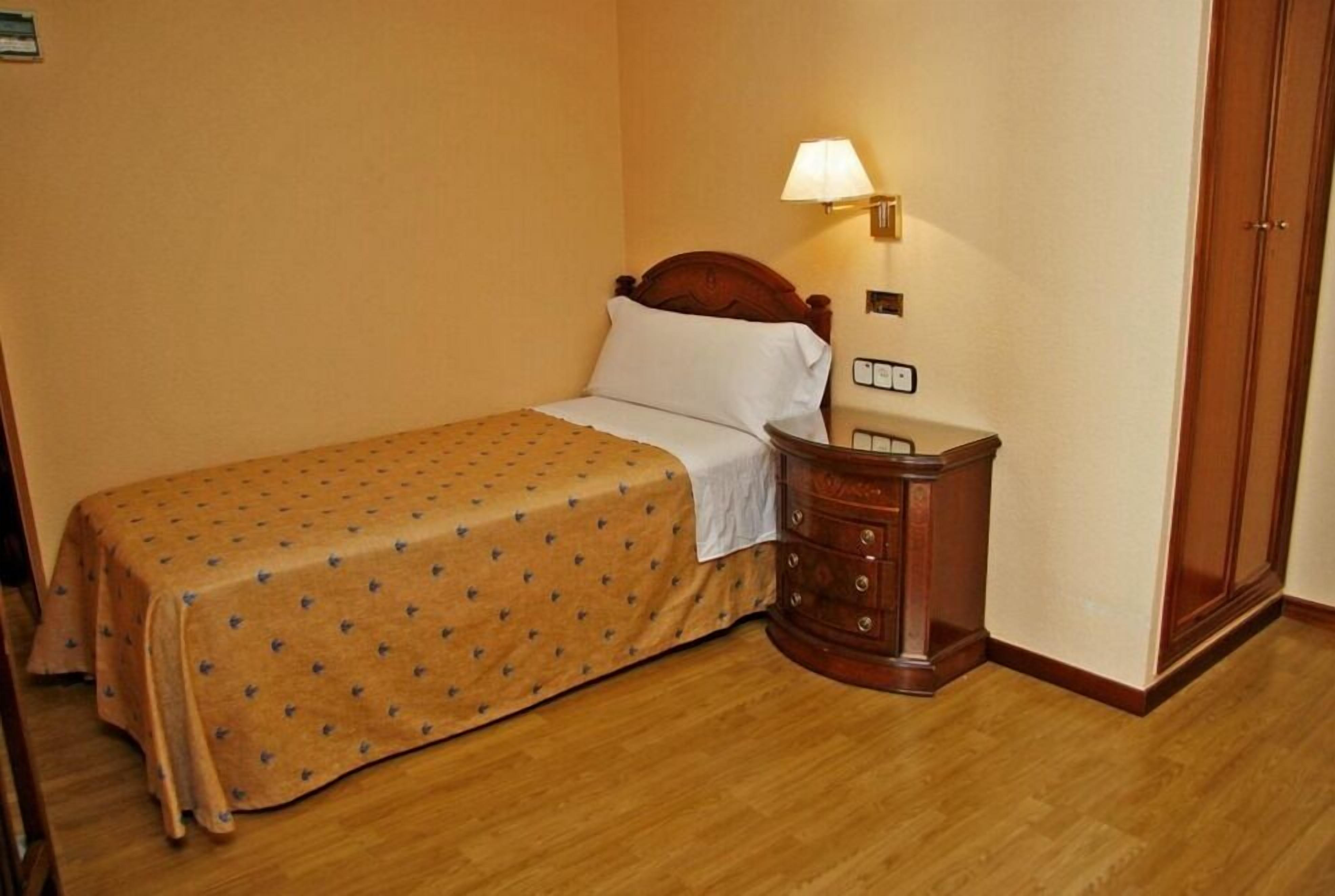 Photo - Hostal Victoria I