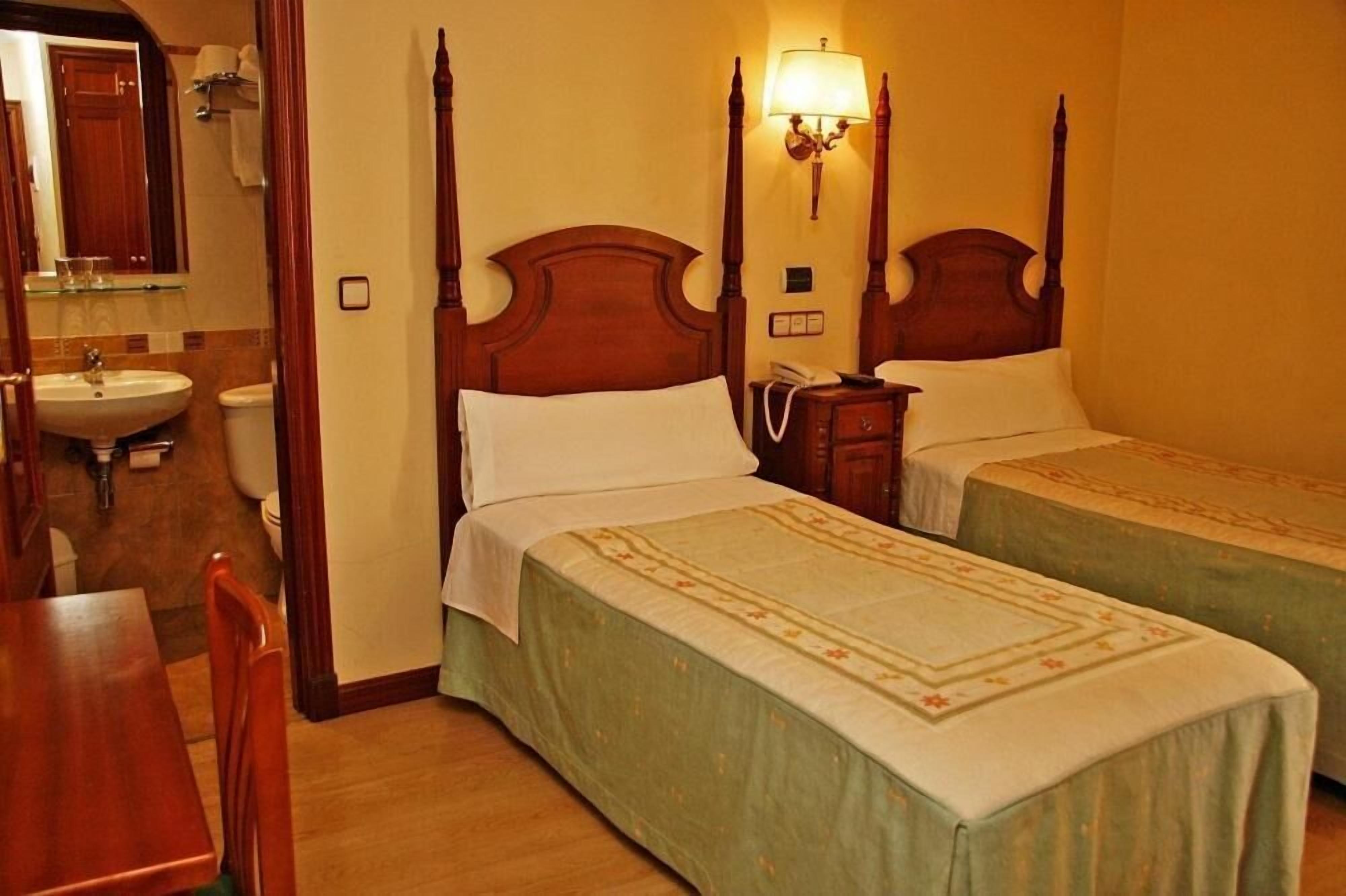 Foto - Hostal Victoria II