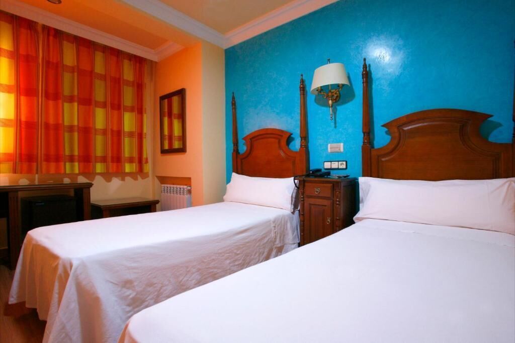 Photo - Hostal Victoria II