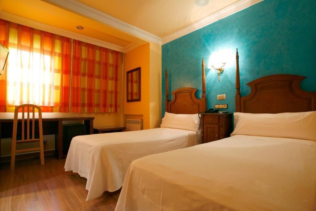 Photo - Hostal Victoria II