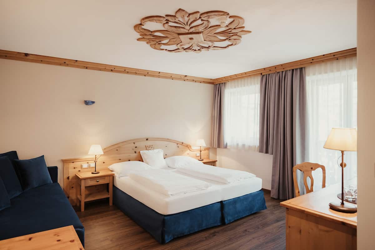 Superior Room (Lapislazzuli) | 1 bedroom, Egyptian cotton sheets, premium bedding, down comforters