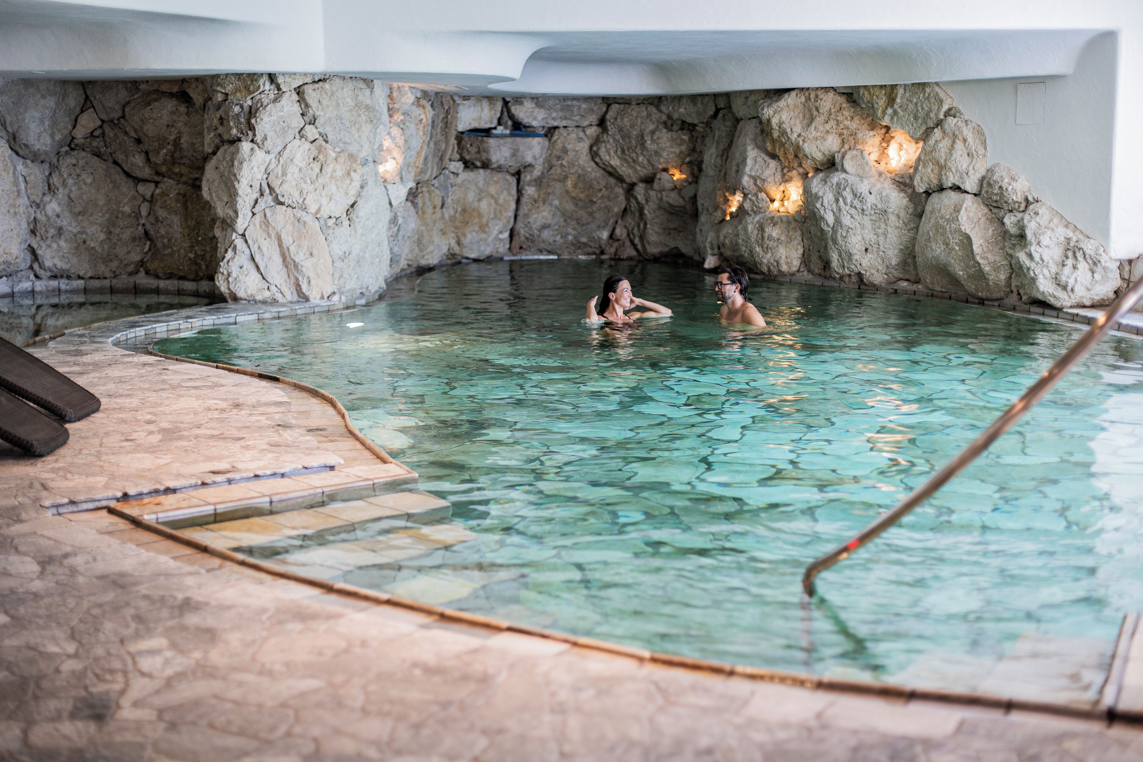 Indoor pool, pool loungers