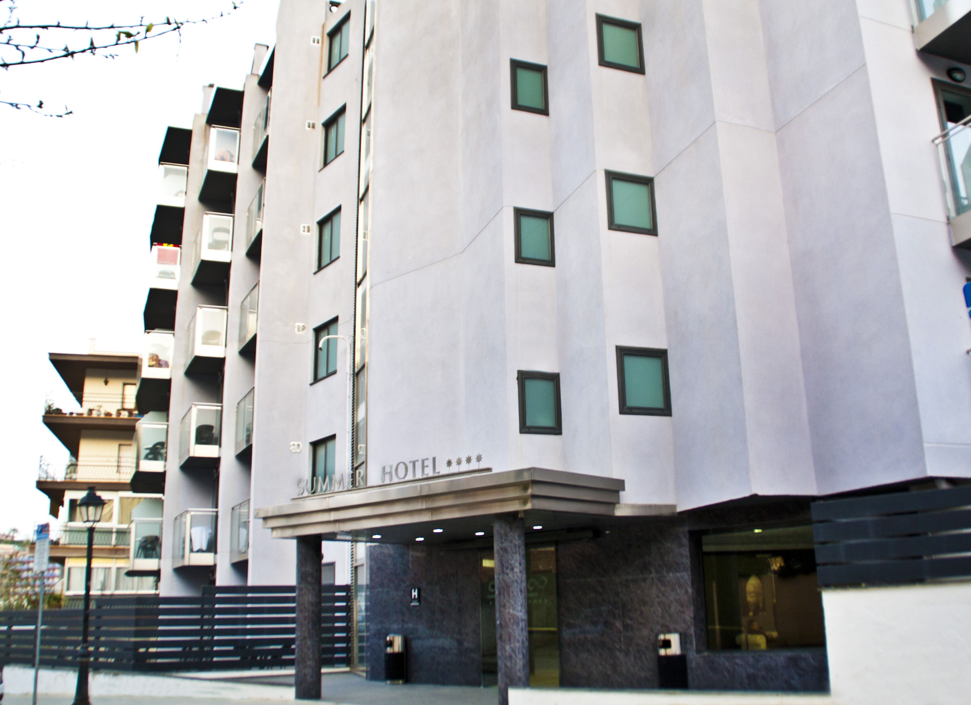 Photo - Summer Hotel