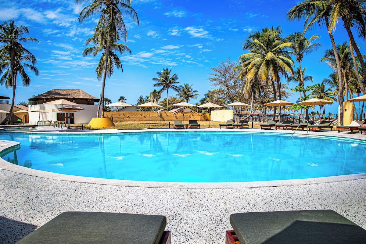 Superior Double Room, Pool View | Minibar