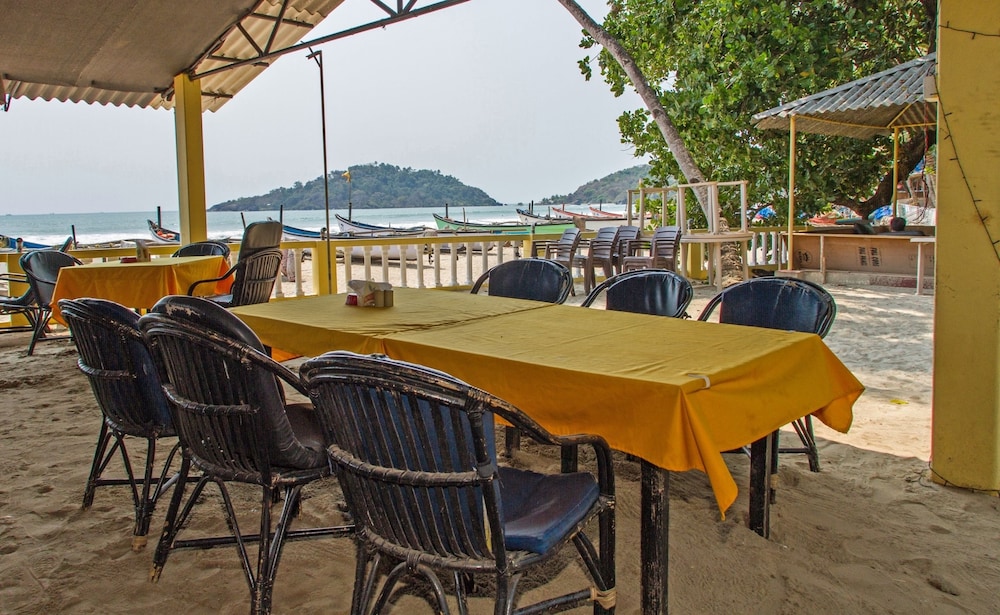 Palolem Beach Resort by null