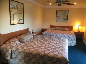 Executive Suite, Multiple Beds, Kitchenette | Living area | TV - Bayshore Inn Motel (Ventura)