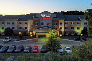 Exterior - Fairfield Inn & Suites by Marriott Harrisburg West (New Cumberland)