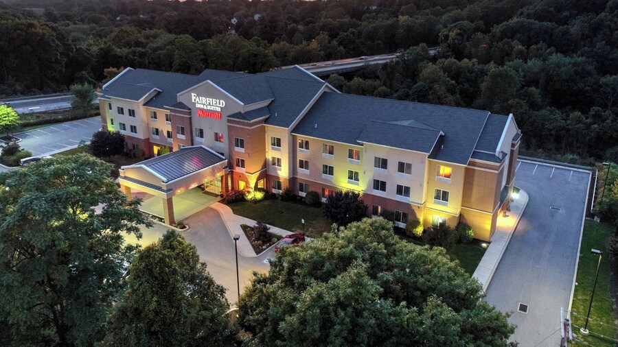 Fairfield Inn & Suites by Marriott Harrisburg West