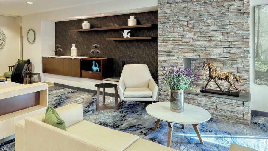 Fairfield Inn & Suites by Marriott Harrisburg West
