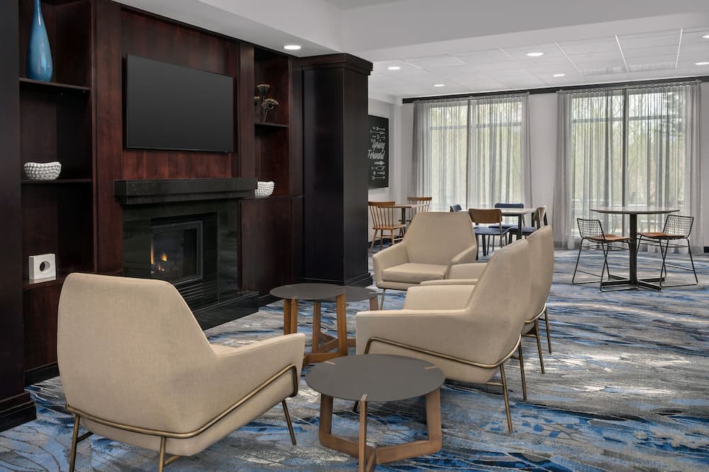 Fairfield by Marriott Inn & Suites Tacoma Puyallup