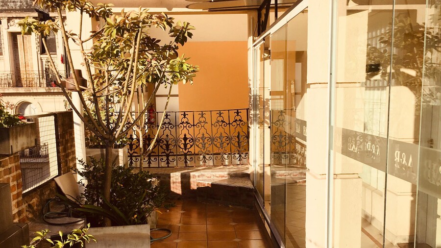 Hotel AyB Internacional