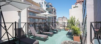 Hotel AyB Internacional