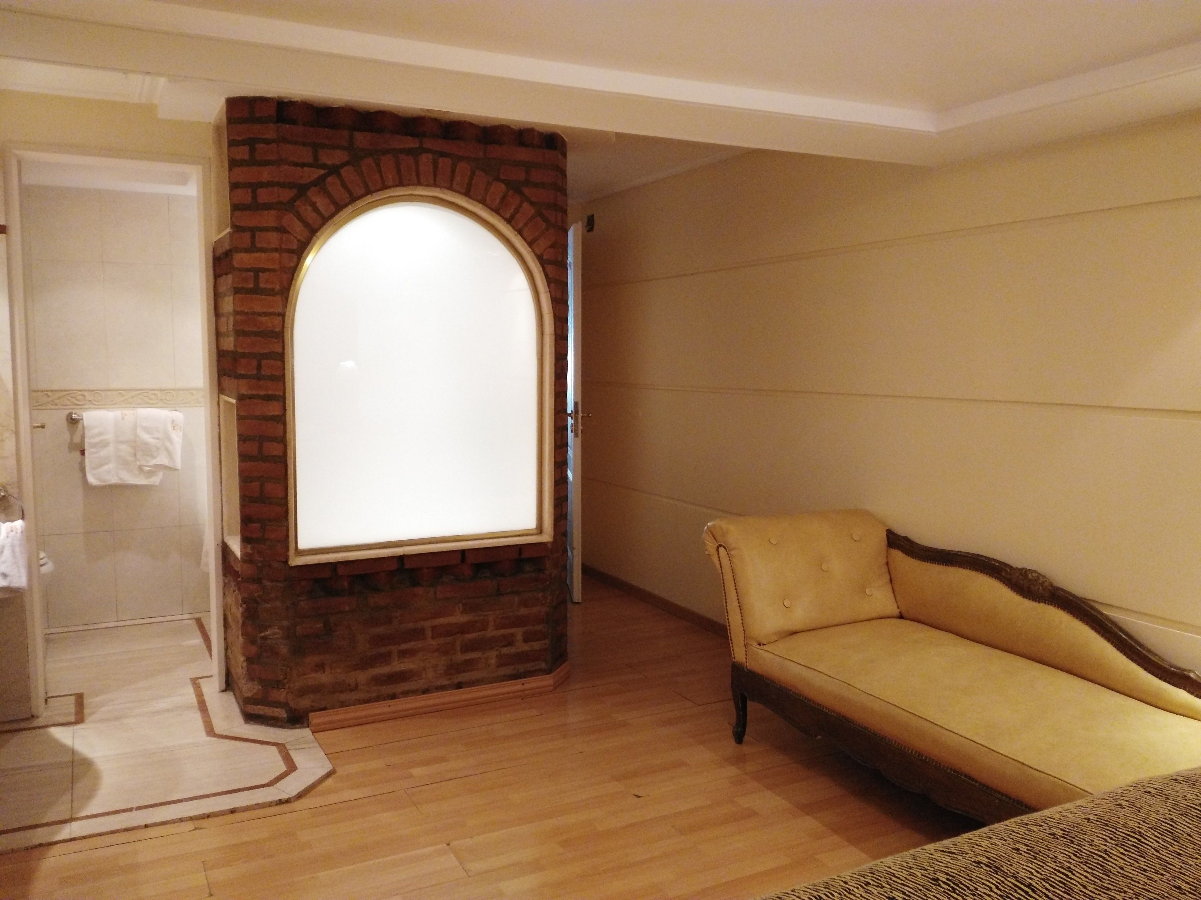 pillow-top beds, in-room safe, individually decorated