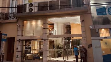 Bagian depan properti