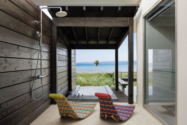Ocean View Bath Suite | Down comforters, in-room safe, blackout drapes, iron/ironing board - Haimurubushi (Taketomi)