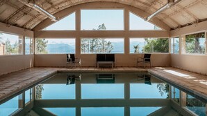 Unclassified image, 2 of 60, button - Basia Hotel & Sushi (San Carlos de Bariloche)